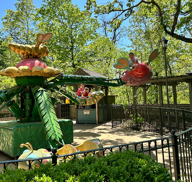 Caterpillar ride at Silver Dollar City